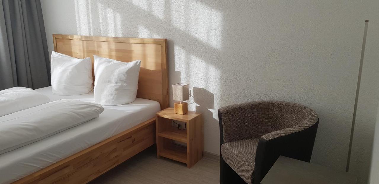 Hotel Hb 32 Metzingen Metzingen  Zewnętrze zdjęcie