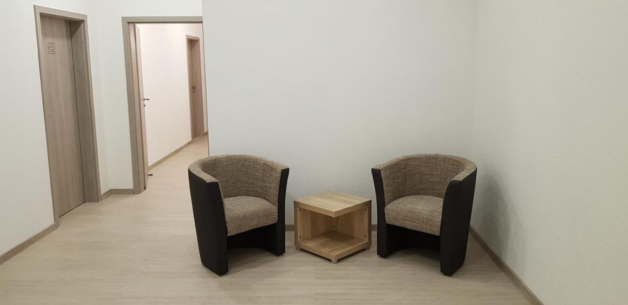 Hotel Hb 32 Metzingen Metzingen  Zewnętrze zdjęcie